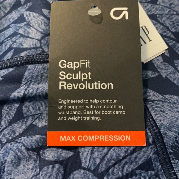 Gap Fit Pants - Picture 3 of 5